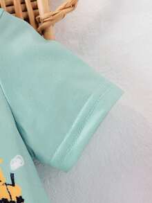 SHEIN Infant/Toddler Boys' Cute Cartoon Car Print Romper And Shorts Set, Spring/Summer - Green - View 3