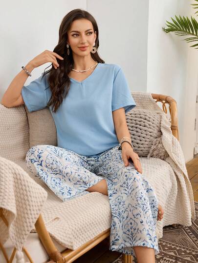 SHEIN 女士印花V领短袖睡衣套装，休闲家居服