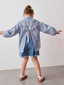 Maija Kids Maija Kids 女童蓝白条纹宽松休闲衬衫，后背饰有蝴蝶结，翻领设计 - 藍白色 - 查看 4