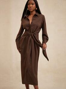 NYA SZN 长袖连衣裙，翻领纽扣设计，裹身细节，宽松飘逸，棕色格子图案，适合秋冬季、春季、圣诞节、节日、新年夜、光明节、商务休闲、办公室活动、派对等场合，女士长款连衣裙 - 棕色 - 查看 1