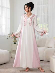 Al Najma V领刺绣花卉蕾丝拼接撞色长袖喇叭裙摆时尚优雅派对花卉连衣裙 - 彩色 - 查看 9