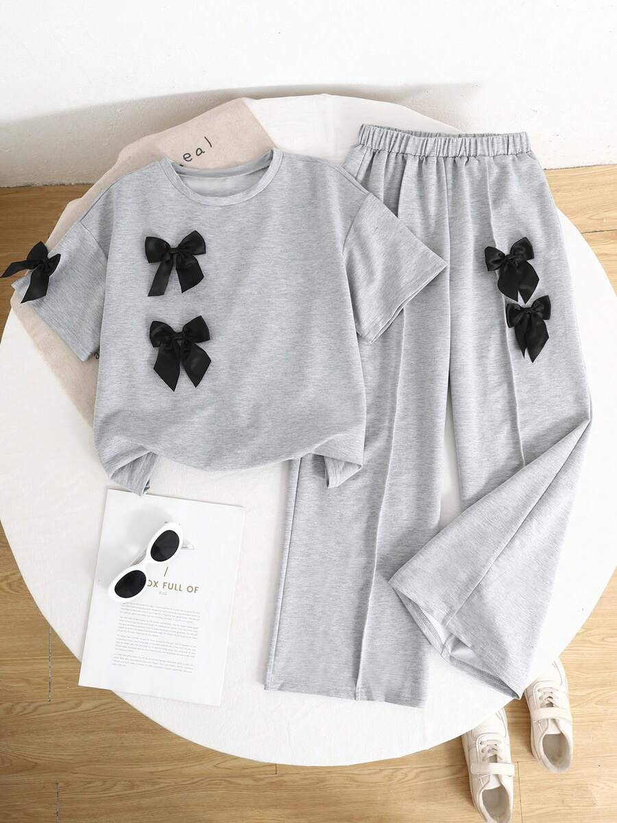 SHEIN 女孩 3D 蝴蝶結灰色短袖 T 恤套裝，運動與休閒風，適合大童女孩 - 淺灰色 - 查看 1