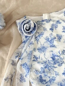 SHEIN Đầm ngắn không tay dáng ôm, cổ tròn bất đối xứng, dành cho thiếu nữ, kiểu dáng thanh lịch, họa tiết hoa Pháp xếp nếp 3D, thích hợp cho dạo phố mùa xuân hoặc mặc hàng ngày. - Màu xanh lam - Xem 6