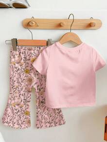 SHEIN LMoss Kids 女婴休闲简约短袖圆领T恤和喇叭裤套装，适合春夏穿着 - 彩色 - 查看 2