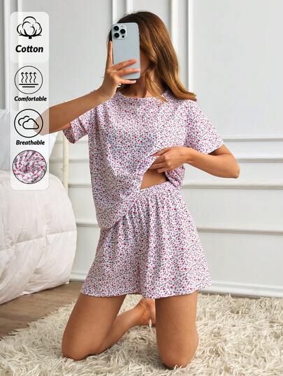 SHEIN Women Floral Printed 2 Pieces Pajama Set