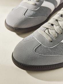 CUCCOO EASI Women's Contrast Color Flat Casual Sneakers For Daily Wear For Christmas - Dark Grey - View 5