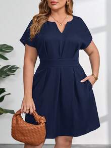 SHEIN Clasi Đầm hè thanh lịch cỡ lớn, màu trơn, cổ chữ V, có thắt lưng dành cho phụ nữ - Màu xanh hải quân - Xem 7