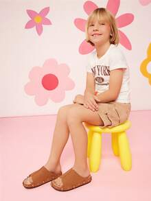 Mini mi #SweetBloom 儿童侧边花朵装饰宽底软鞋垫棕褐色拖鞋——可爱、舒适，是夏季的完美之选 - 紫紅色 - 查看 3