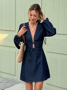 Serisse Đầm denim nữ mùa xuân đến hè, thích hợp cho ngày Valentine, lễ hội, đi làm, nghỉ mát, tốt nghiệp, phong cách Y2K, dễ thương, thời trang đường phố, dự tiệc, đám cưới, thanh lịch, công sở, thường ngày, thời trang nữ, đầm denim cổ chữ V xẻ sâu với tay áo loe và dây buộc phía trước. - Màu xanh lam - Xem 6