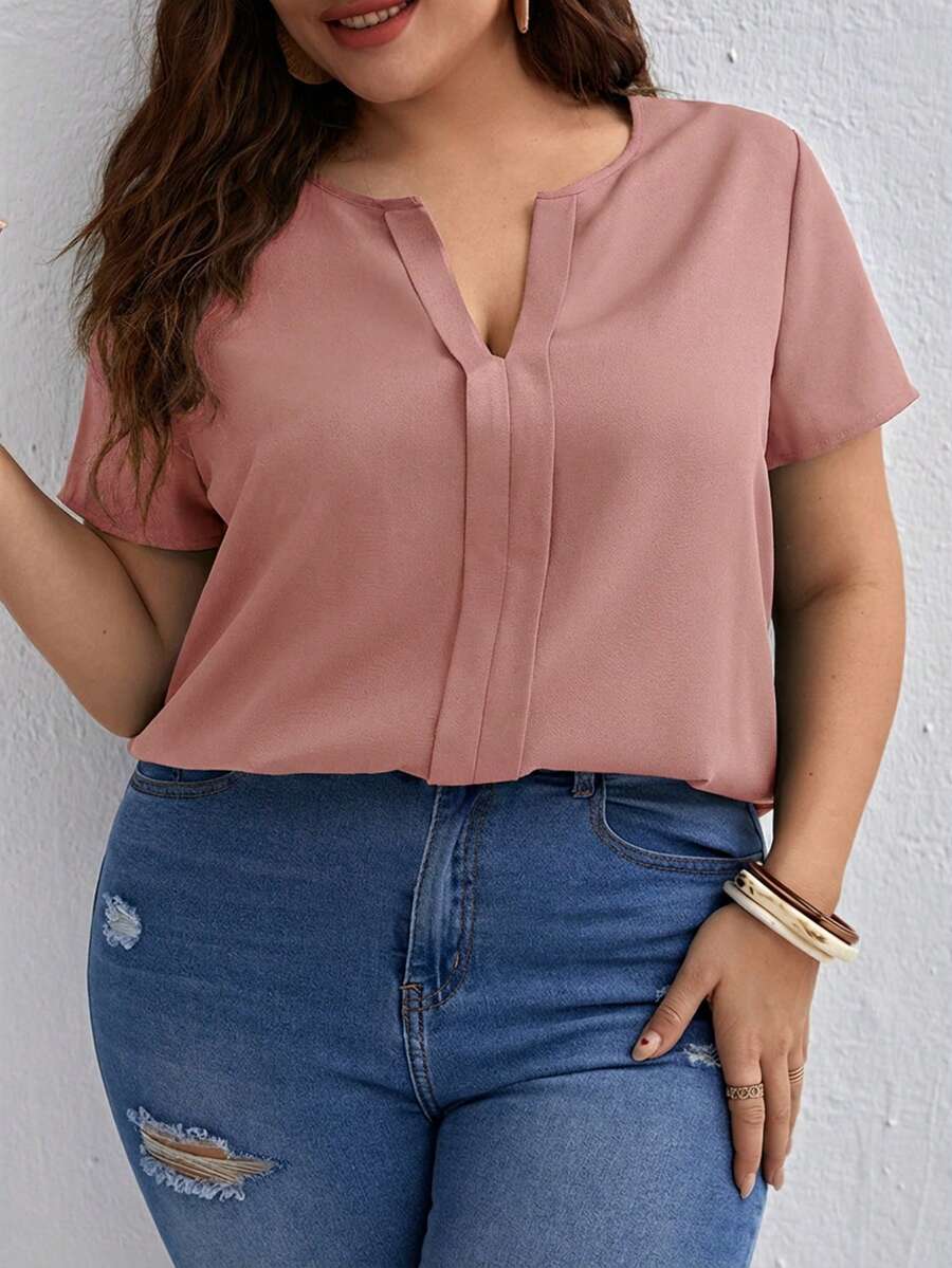 SHEIN Clasi Áo sơ mi nữ cỡ lớn, màu trơn, cổ chữ V, tay ngắn, kiểu dáng thường ngày. - Bụi hồng - Xem 1