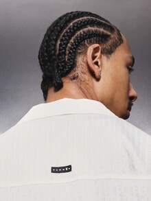 PLAYBOY X SUMWON 宽松版型翻领纽扣衬衫，饰有红色樱桃印花细节，长袖休闲夏季春季度假装 - 白色 - 查看 8