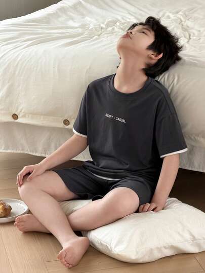 DAZY 男童字母印花短袖T恤和短裤睡衣套装