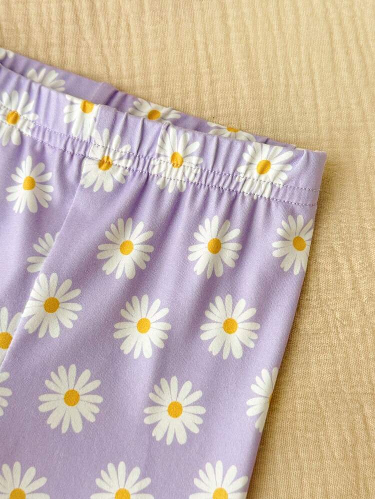 SHEIN Conjunto de dos piezas de camisetas y pantalones cortos con estampado de margaritas para bebé niña recién nacida, perfecto para el verano. - Morado - Añade 8