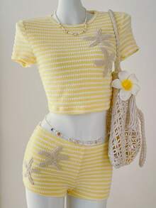 SHEIN EZwear 条纹海星印花圆领短袖T恤和短裤黄色针织修身套装 - 鵝黃色 - 查看 4