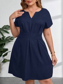 SHEIN Clasi Đầm hè thanh lịch cỡ lớn, màu trơn, cổ chữ V, có thắt lưng dành cho phụ nữ - Màu xanh hải quân - Xem 3