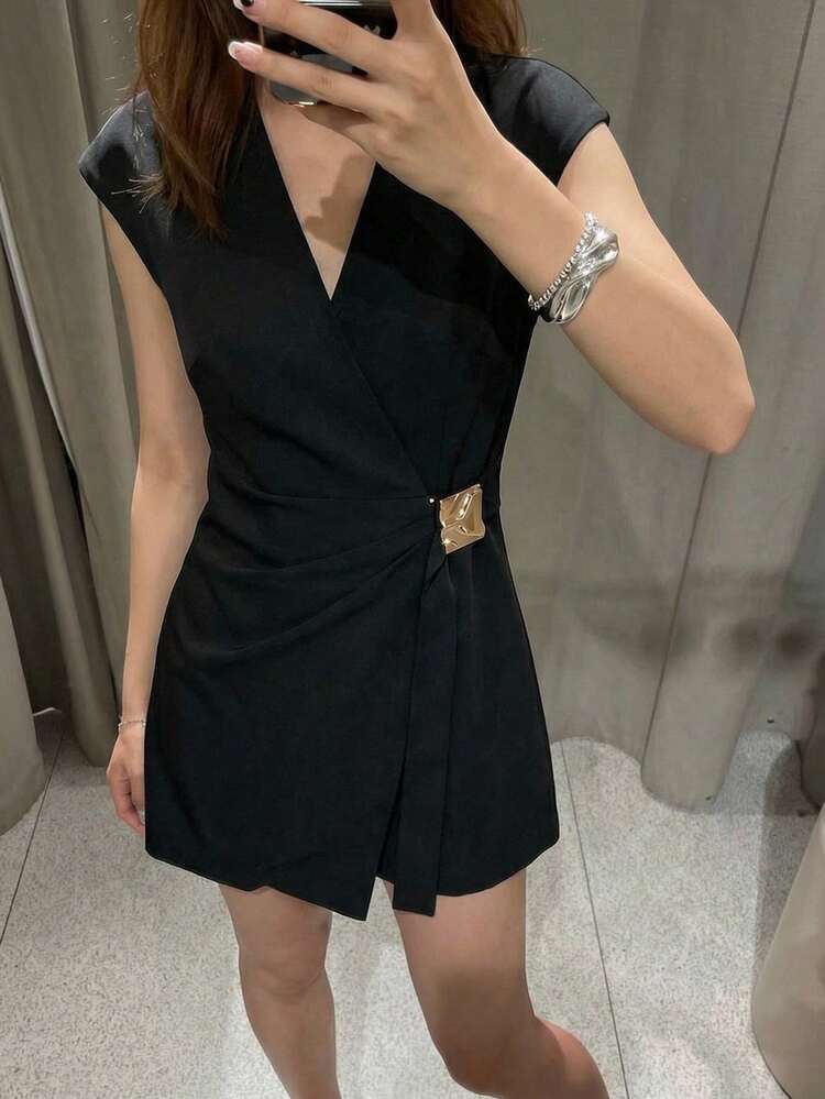SHEIN Maija Women's Casual Solid Color Minimalist Design Criss-Cross Wrap Short Dress Black Mini Dress Dress With Belt Black Wrap Dress Classy Black Dress Blazer Dress Suit Dress Black Dress Short