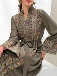 Al Najma 新款優雅珠飾刺繡拼接收腰洋裝，高端正式派對節日穿搭 - 棕色 - 查看 1