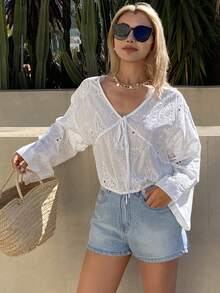 DAZY Women's Loose V-Neck Long Sleeve Textured Jacquard Fabric Cropped Casual Vacation Blouse, Spring/Summer - White - View 7