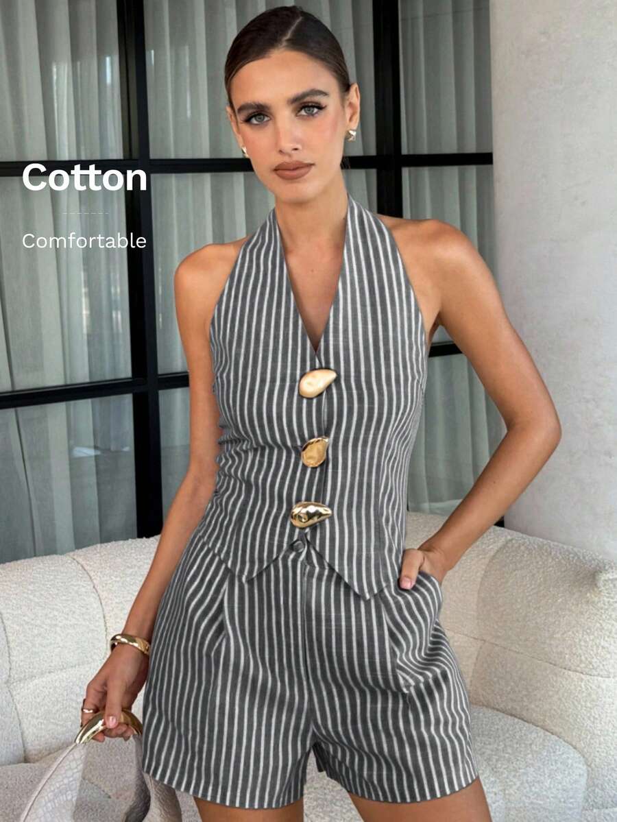 Lavishia 女士条纹露背单排扣上衣和口袋短裤两件套，时尚通勤和外出穿着 - 黑色 - 查看 1