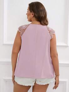 SHEIN Clasi Plus Size Women's Solid Color Keyhole Neck Contrast Lace Raglan Sleeve Elegant Blouse - Lilac Purple - View 2