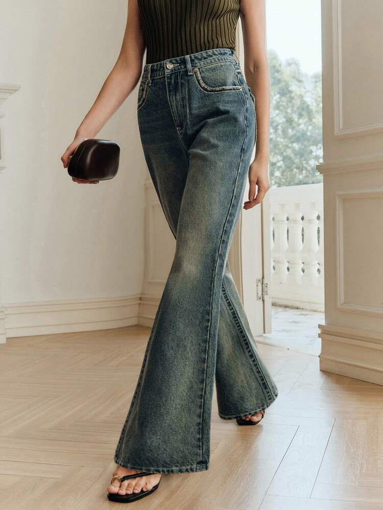 Women's Fashionable Pocketed Retro Blue Flare Jeans Boot Cut Jeans Flared Jean