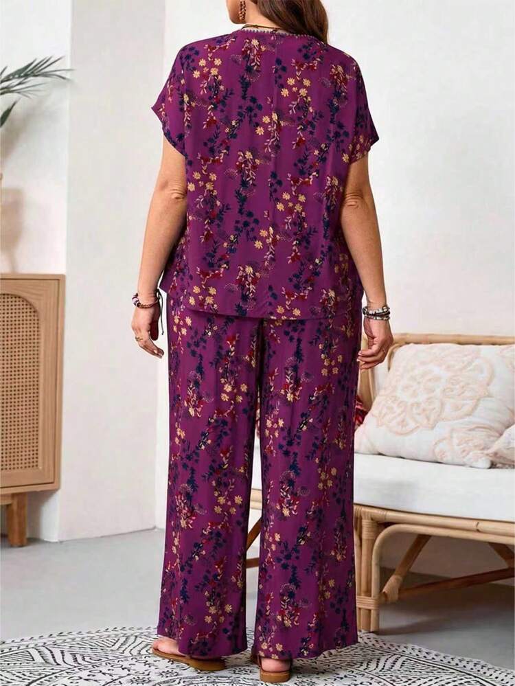 Plus Size Women Ditsy Floral Batwing Sleeve Top And Wide Leg Pants Casual 2 Piece Set Summer Outfits Summer Clothes  Spring  Spring Outfit Women Spring Clothes Beach Vacation Outfits For Women Bohemian  2piece Set Plus Size