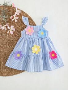 SHEIN 女婴方领荷叶边条纹休闲褶皱连衣裙 - 藍白色 - 查看 10