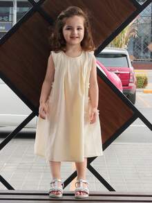DAZY Young Girl Round Neck Casual Korean Style Fresh Sleeveless Dress - Yellow - View 1