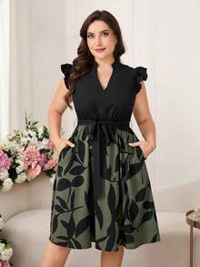 SHEIN Clasi 加大码印花V领荷叶边腰带连衣裙 - 彩色 - 查看 1