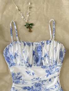SHEIN Gaun Cami Motif Bunga dengan Ruffle di Pinggang untuk Liburan Musim Panas Anak Perempuan Remaja - Blue and White - View 3