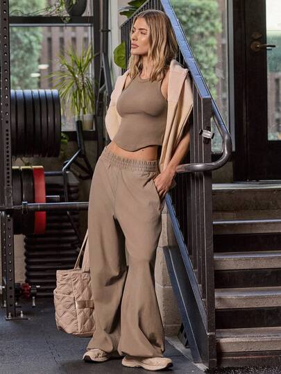 Easithlete 对比色网眼插肩袖短款运动长袖 T 恤健身上衣运动背心