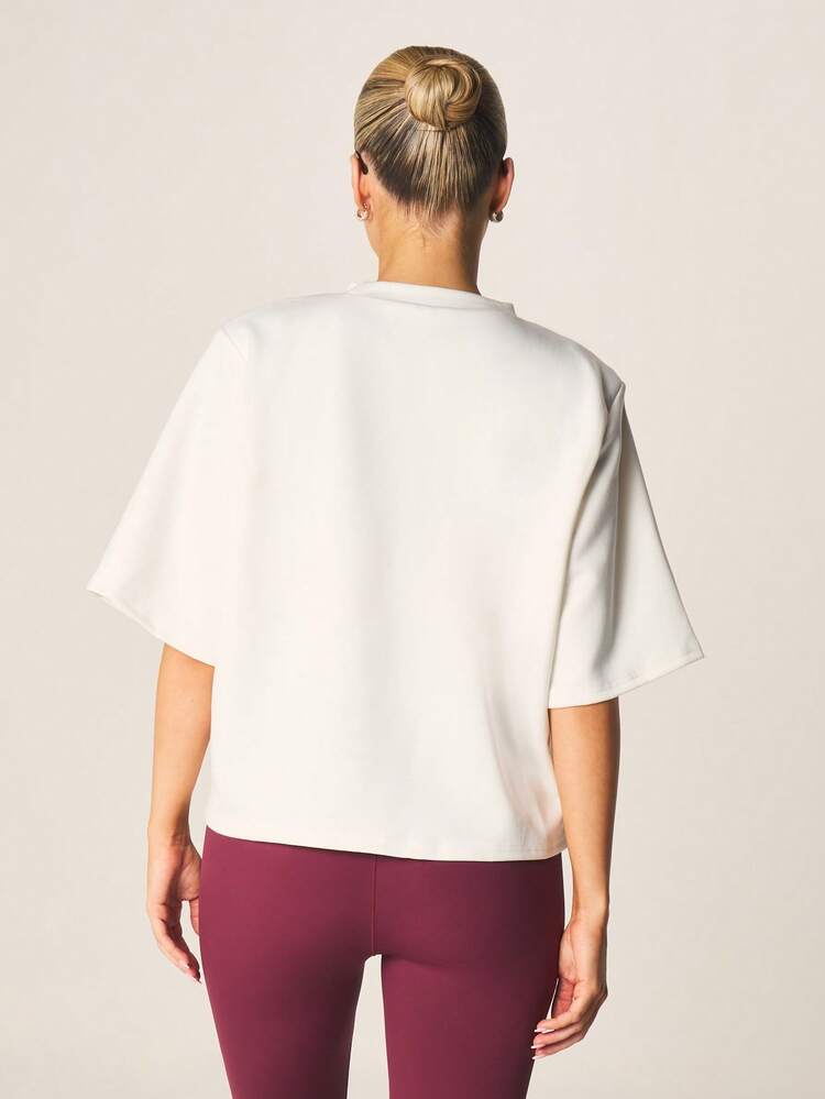 MISSGUIDED Oversized T-Shirt With Short Sleeves And Crew Neck Design For Casual Everyday Wear