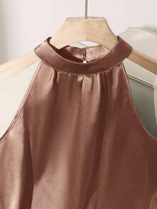 SHEIN Clasi 女士纯色立领无袖褶皱衬衫 - 駝色 - 查看 4
