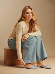 Rosivie Woven Hollow Breathable Closed Toe Semi-Slippers Women Wear New High-Grade Super-Fire Slippers In Summer. - Silver - View 4