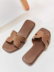 Mini mi Kids Dark Olive Slides -French Riviera-Inspired Architectural Cutout For Resort Nights To Metro Chic - Olive Green - View 3