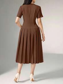 Heiryn Solid Button Front Pleated Hem Dress - Rust Brown - View 6