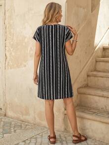 Faunlyn Vestido De Cuello En V Con Estampado Floral Para Mujeres - Blanco y Negro - Ver 2