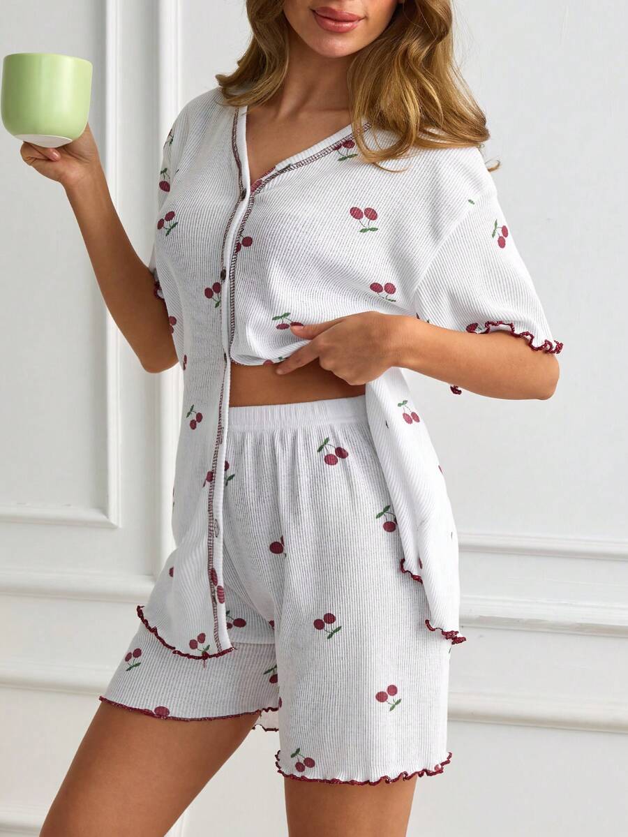 SHEIN Bộ đồ nữ bằng cotton 2 mảnh, dệt kim gân, chi tiết viền bèo tây, màu trắng tương phản, họa tiết tươi tắn, cài cúc phía trước, tay ngắn, đường may tinh tế. - trắng - Xem 1