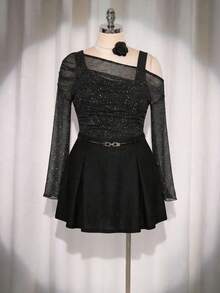 SHEIN MOD 情人节加大码女式不对称领喇叭袖修身短款透视网纱T恤，时尚街头风，秋季网纱黑色透视上衣，闪亮黑色上衣，亮片上衣，圣诞节女装，新年，万圣节女装，哥特风，派对上衣，感恩节黑色闪亮上衣，黑色网纱水钻上衣，女巫风 - 黑色 - 查看 6