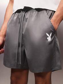 PLAYBOY X SUMWON 宽松套穿尼龙短裤，饰有兔子标志，抽绳腰带，侧边口袋，休闲夏季家居服 - 灰色 - 查看 5