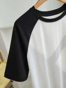 Áo thun tay raglan phối màu tương phản cho bé gái tuổi teen, họa tiết nhân mã retro giản dị, nhẹ nhàng và thoải mái cho mặc hàng ngày, bộ sưu tập mùa hè mát mẻ, đồ cần thiết cho mùa tựu trường, set đồ hè cho bé gái, thời trang trẻ em, phong cách cơ bản, phong cách Hàn Quốc xuân/hè, thời trang trẻ em hàng ngày - Nhiều màu - Xem 3