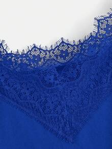 SHEIN Clasi Plus Size Solid Color Spaghetti Strap Lace Patchwork Casual Camisole Tank Top For Summer, Summer Tops - Royal Blue - View 3