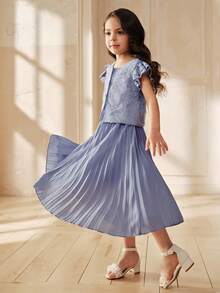 SHEIN Chân váy midi xếp ly họa tiết hoa 3D cho bé gái, thời trang và thanh lịch, thích hợp cho những buổi đi chơi hàng ngày và kỳ nghỉ. - Màu xanh lam - Xem 3