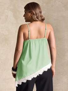 Elegantrix Plus Size Women Urban Casual Lace Asymmetric Hem V-Neck Patchwork Solid Color Short Camisole - Mint Green - View 2