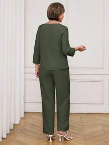 Miaspire Bộ đồ thể thao nữ gồm áo dài tay cổ tròn màu trơn và quần ống rộng. - Màu xanh lá cây đậm - Xem 2