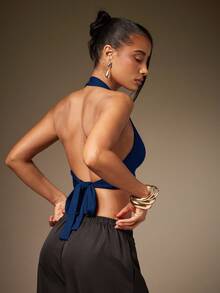 Hauture Women's Sexy Basic Casual Front Metal Closure Detail Going Out Halter Top - Navy Blue - View 2