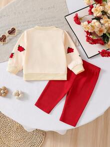 SHEIN Bộ áo nỉ và quần dài màu hồng có gân cho bé gái sơ sinh, kiểu dáng thường ngày, họa tiết hoa 3D dễ thương. - Đỏ - Xem 2