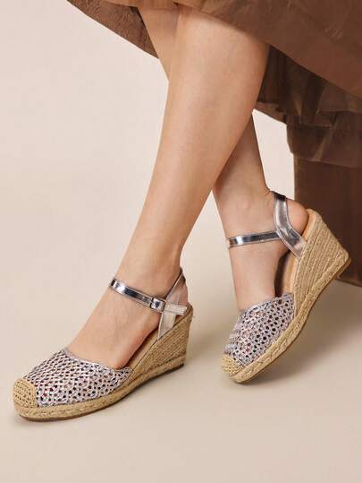 Styleloop 女士波西米亚风银色编织鞋面圆头舒适黄麻绳坡跟凉鞋，适合休闲度假、波西米亚风、夏季海滩、复古美式、西部音乐节和派对装扮。