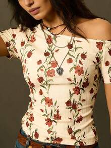 SoleilVie 春夏新款杏色弹力罗纹针织印花斜肩T恤，复古印花纽扣腰袖T恤，柔软亲肤面料，适合春夏户外穿着。 - 杏色 - 查看 5