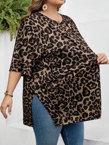 SHEIN CURVE+ Curve 尺码 US22 音乐节、海滨度假、波西米亚宽松豹纹圆领短袖T恤 - 彩色 - 查看 5